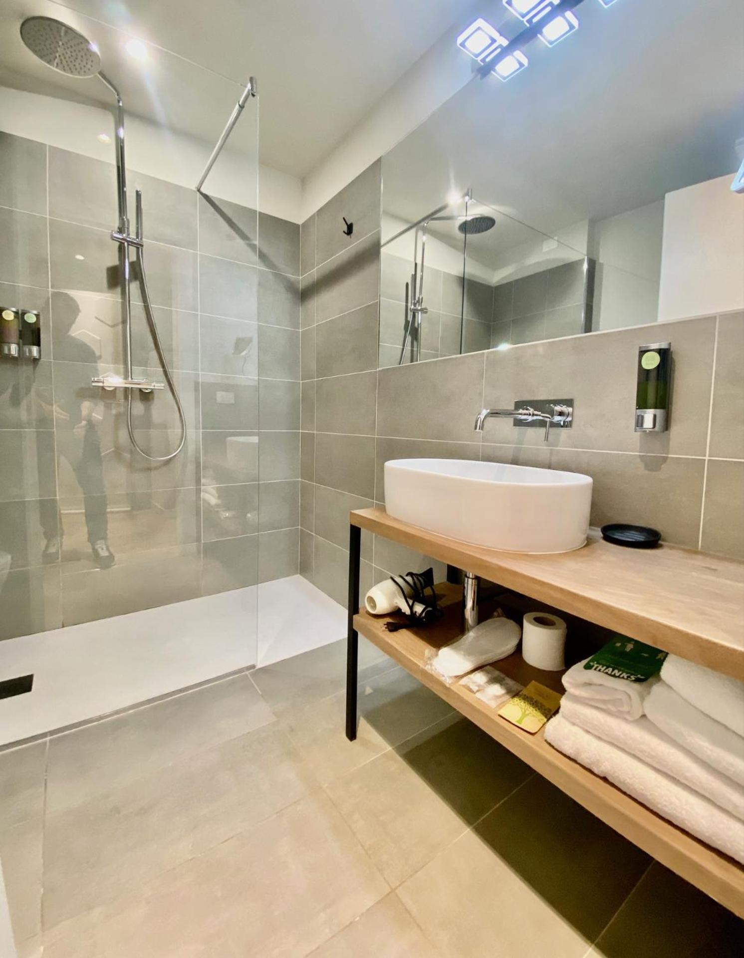 Malvezzi24 Boutique Rooms Desenzano del Garda Eksteriør bilde